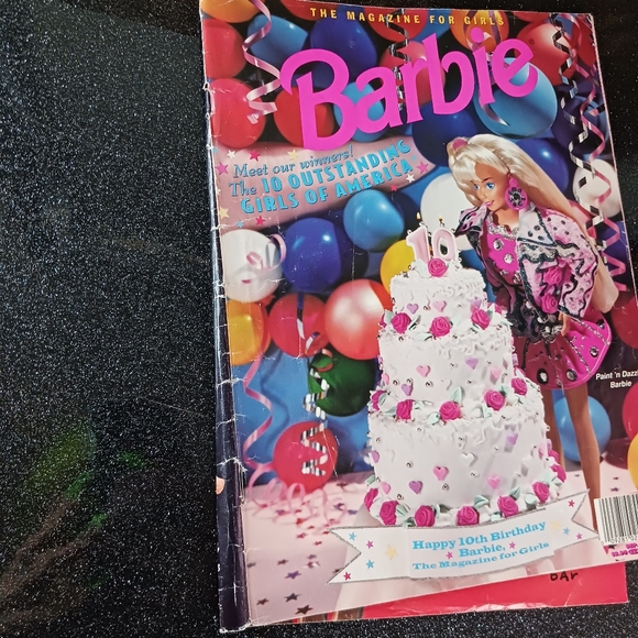 Barbie- The Magazine for Girls- September/October 1993. - Picture 3 of 5